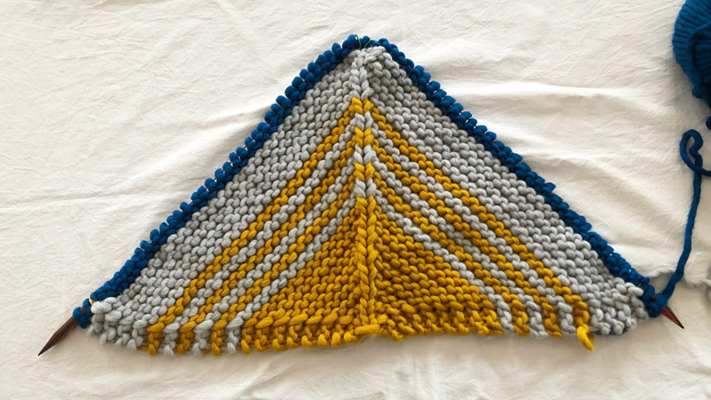 三角 ショール 編み 図